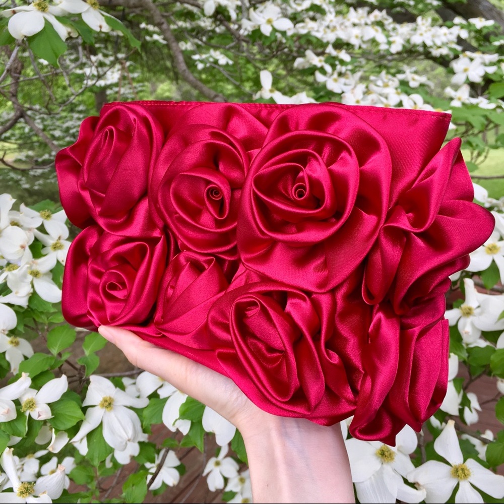 🌹Floral Purse Set! Satin Red Black Roses🌹